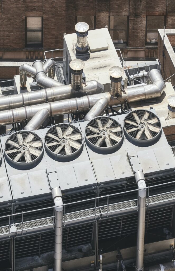 Rooftop air con system.